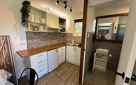Guest House In East Devonport
